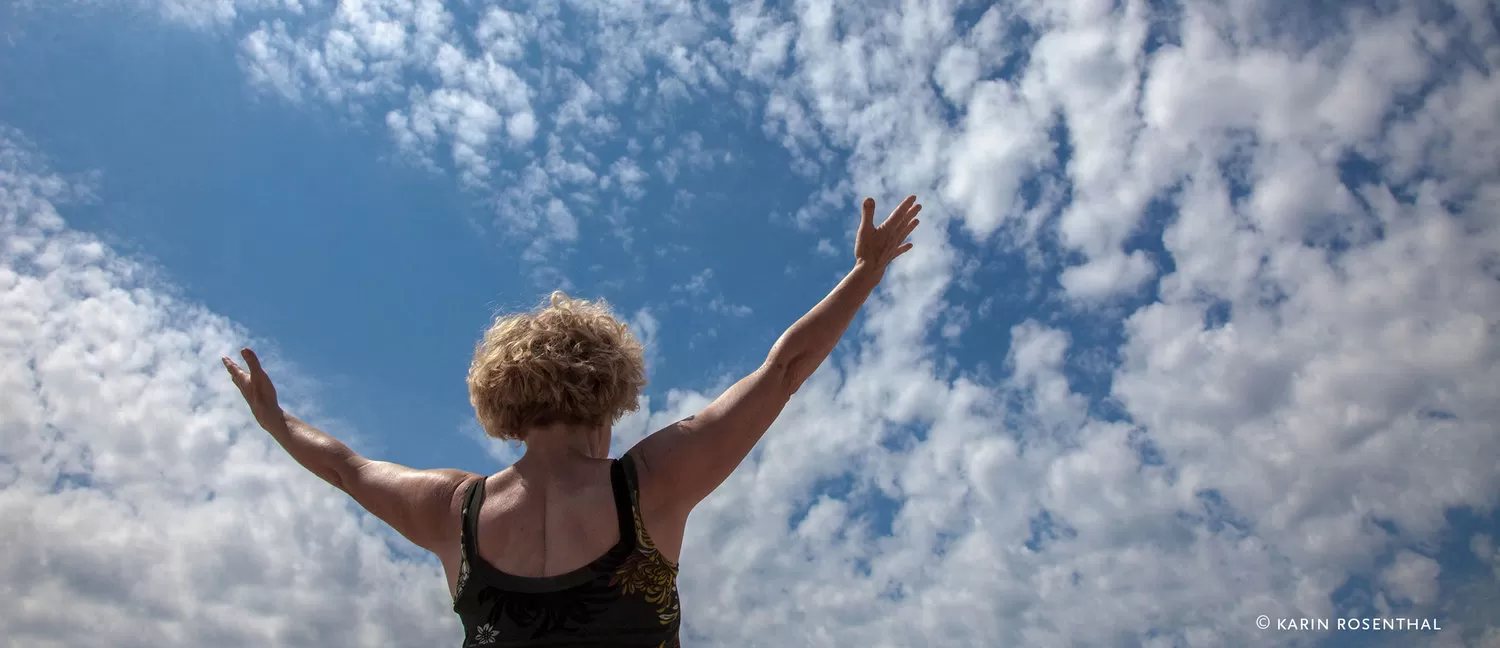 Rahel and the sky
